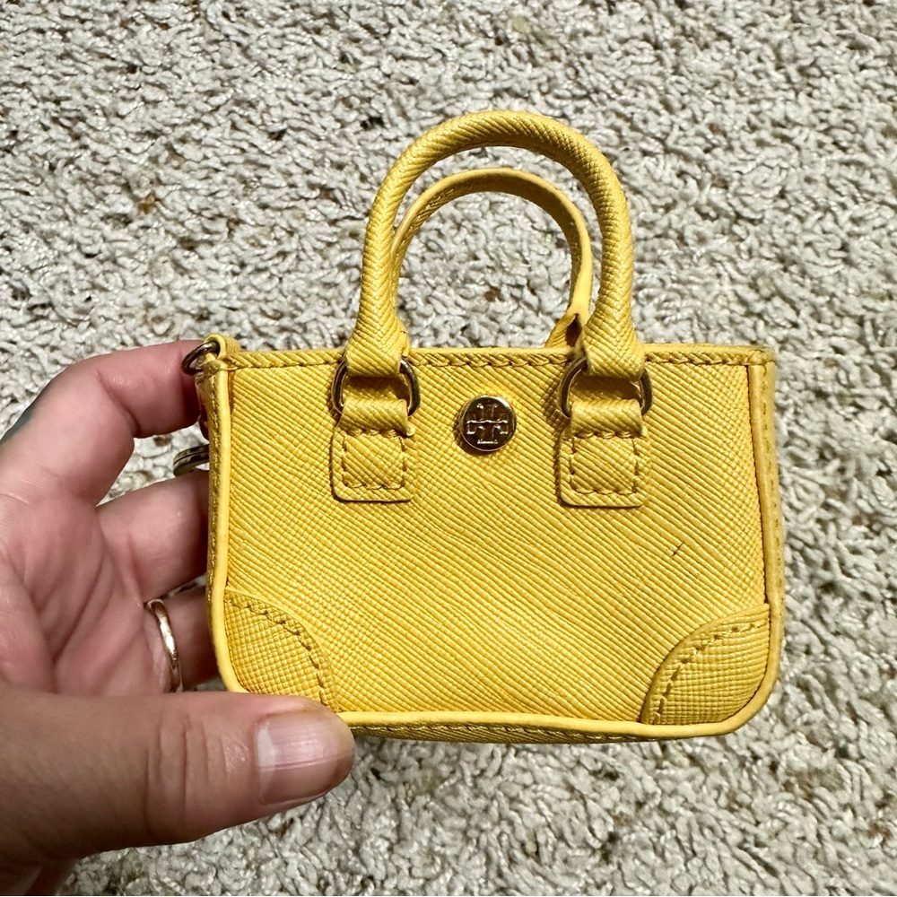 GUC Authentic Tory Burch Bag Charm (yellow)